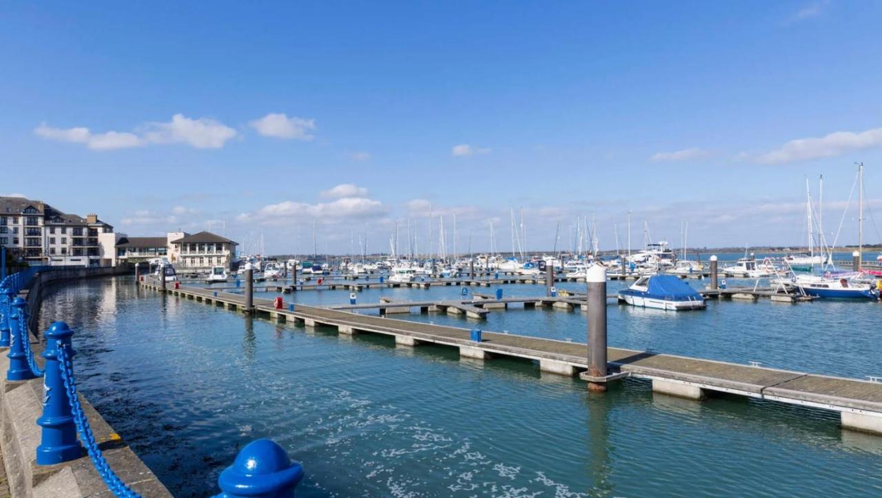 Malahide Guest Rooms Exteriör bild