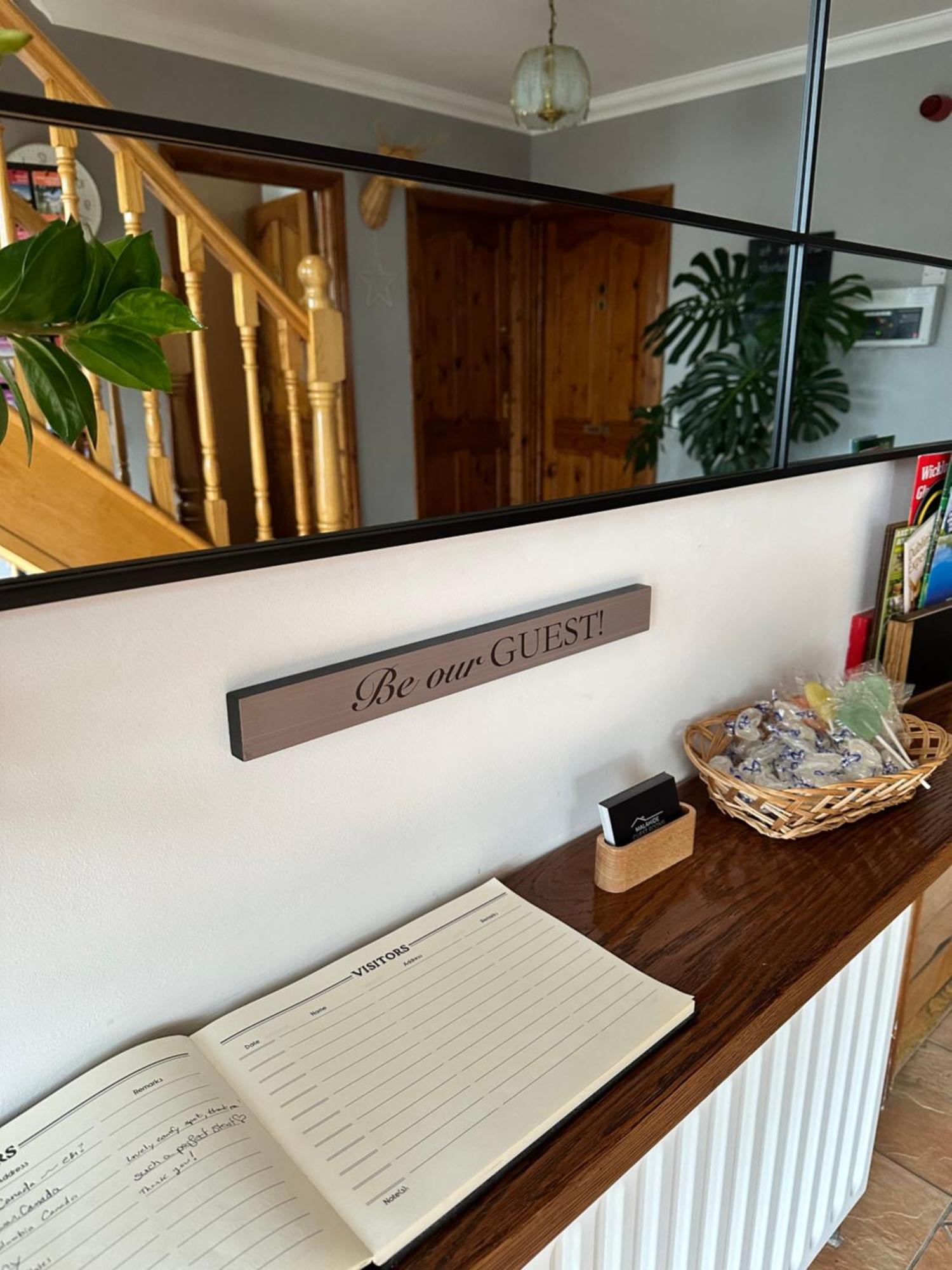 Malahide Guest Rooms Exteriör bild