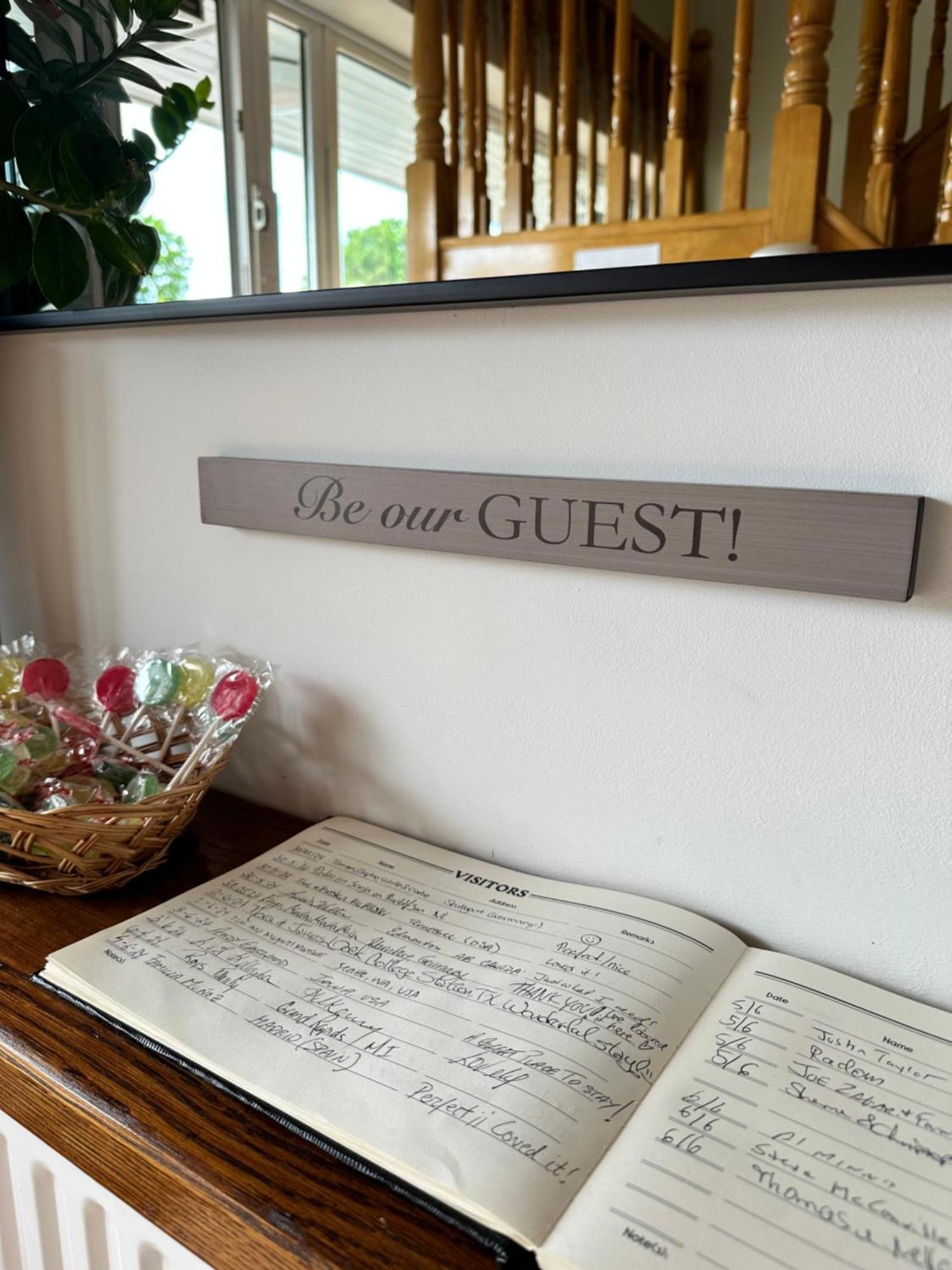 Malahide Guest Rooms Exteriör bild