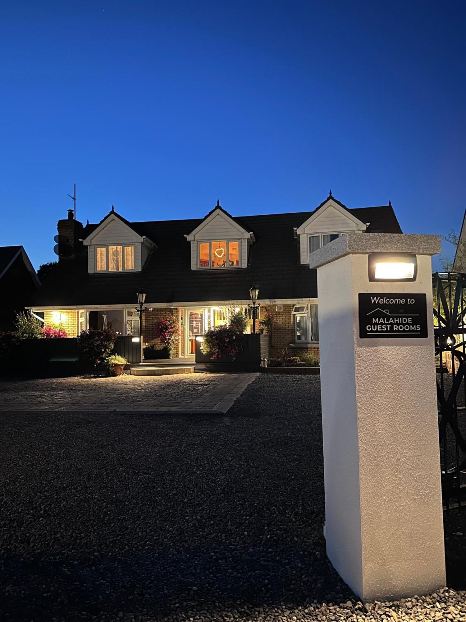 Malahide Guest Rooms Exteriör bild